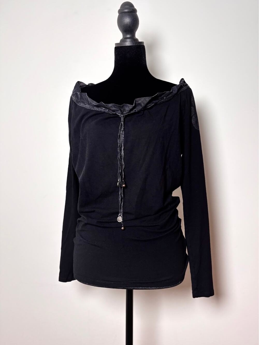 Vtg Y2K Cop Copine Black Boatneck Ruched Neckline Charm Detail Long Sleeve Top
